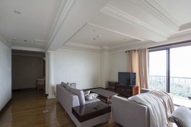 Newly Renovated 2 Bedroom Penthouse Condo for Rent in Citylights Garde02