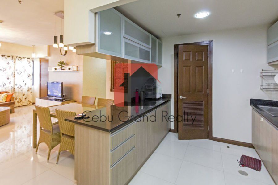 3 Bedroom Condo for Rent in Cebu Business Park.03
