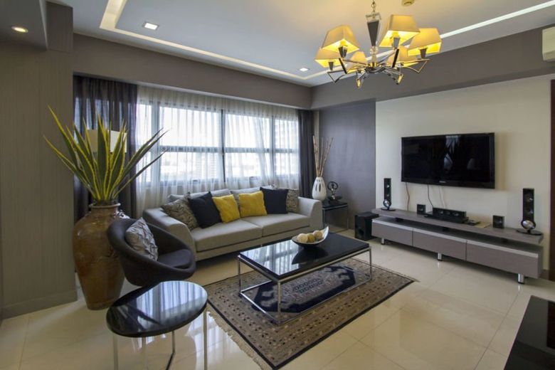 Furnished 2 Bedroom Condo for Rent in Avalon Condominium.01