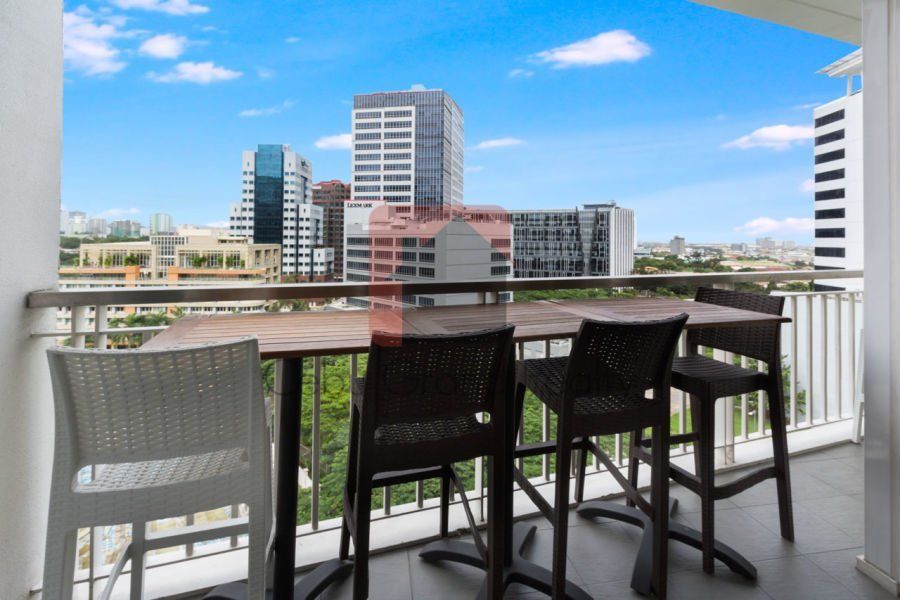 Modern 3 Bedroom Condo for Rent in Cebu Business Park 1016 Residences.03