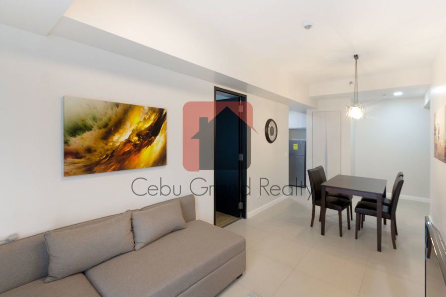 New 1 Bedroom Condo for Rent in Solinea Towers.04