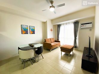 2 Bedroom Condominium Unit For Rent in Pioneer Woodlands02