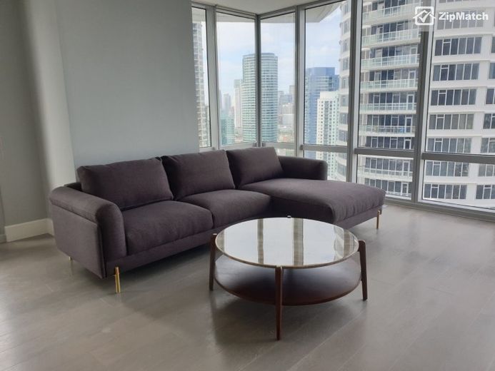 3 Bedroom Condominium Unit For Rent in The Proscenium Sakura01