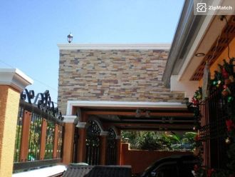 4 Bedroom House and Lot For Rent in BF Resort village02