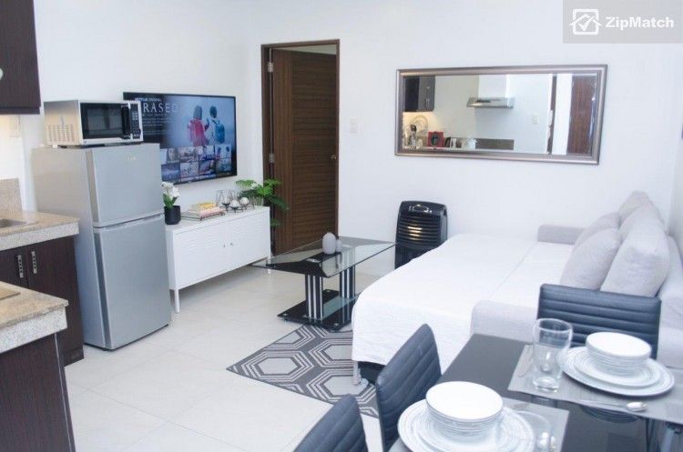 1 Bedroom Condominium Unit For Rent in Seibu Tower01