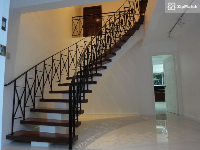 4 Bedroom House and Lot For Rent in Bel-Air Village01