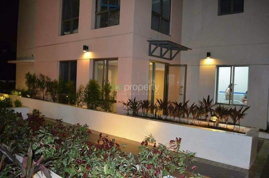Super Affordable Condo nr New Manila Condoin Little Baguio Terraces 1803