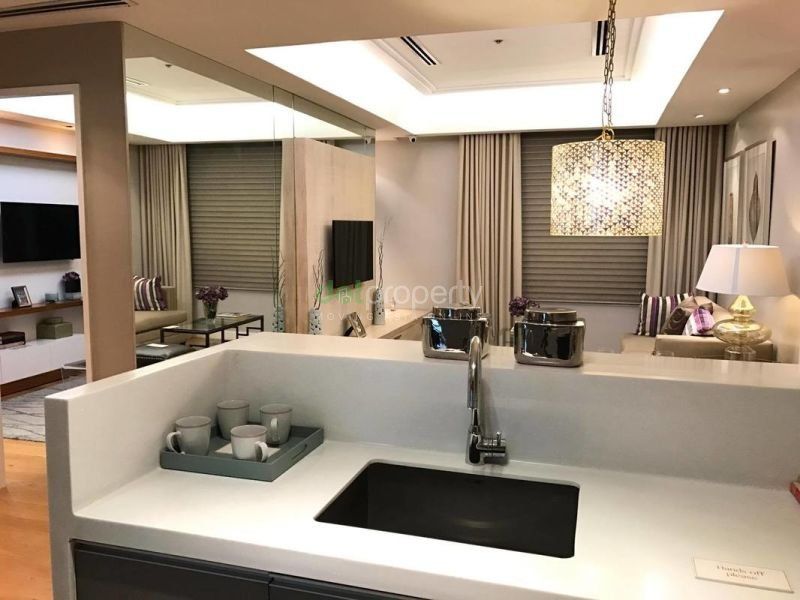 2 Bedrooms bi-level 119 sqm Promo 5% Down Payment to Move-in and 5% Di03