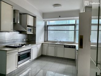 3 Bedroom Condominium Unit For Rent in Pacific Plaza Towers02