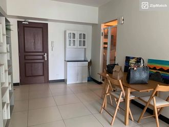 1 Bedroom Condominium Unit For Rent in Two Serendra02
