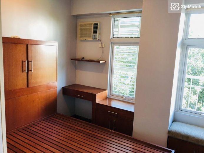 2 Bedroom Condominium Unit For Rent in Two Serendra01