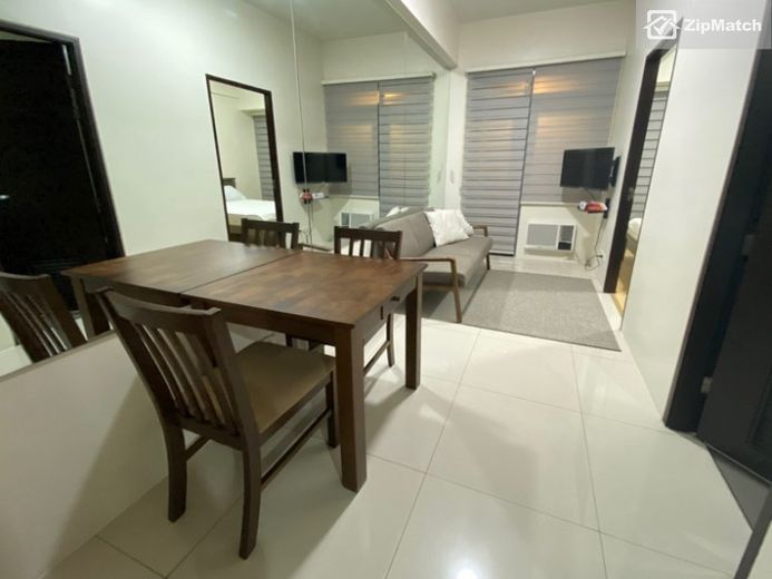 1 Bedroom Condominium Unit For Rent in Park West01