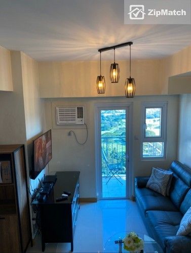 1 Bedroom Condominium Unit For Rent in The Trion Towers01