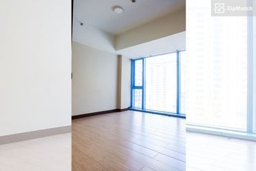 1 Bedroom Condominium Unit For Rent in Three Central02