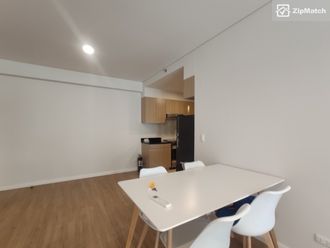 1 Bedroom Condominium Unit For Rent in Two Serendra02