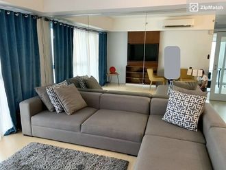 3 Bedroom Condominium Unit For Rent in The Venice Luxury Residences02