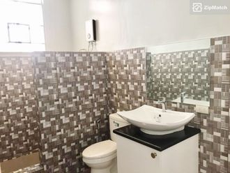 3 Bedroom House and Lot For Rent in San Lorenzo Village02