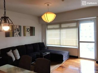 2 Bedroom Condominium Unit For Rent in One Serendra02