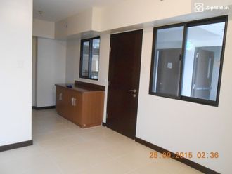 2 Bedroom Condominium Unit For Rent in Rhapsody Residences02