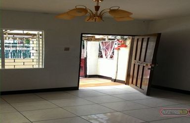 2 STOREY APARTMENT FOR RENT02