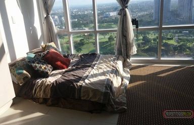 Fully Furnished Two Serendra Red Oak Unit for Rent w/ parking02