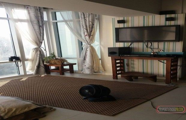 Fully Furnished Two Serendra Red Oak Unit for Rent w/ parking04