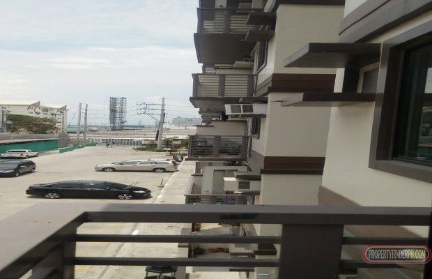 Studio unit at Solano Hills Sucat03