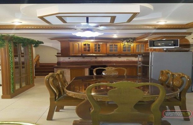 Semi-Furnished House For Rent03