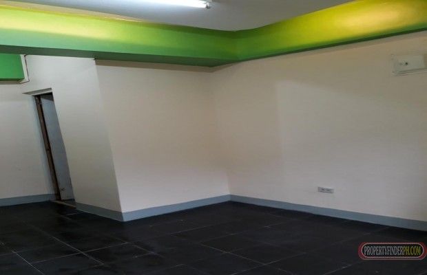 Office or Commercial Space for Rent04