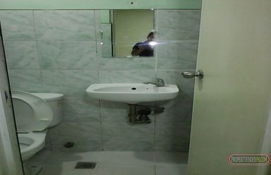 "Zaver Apartmentwith free WIFI, own bathroom, single bed, air conditi"02
