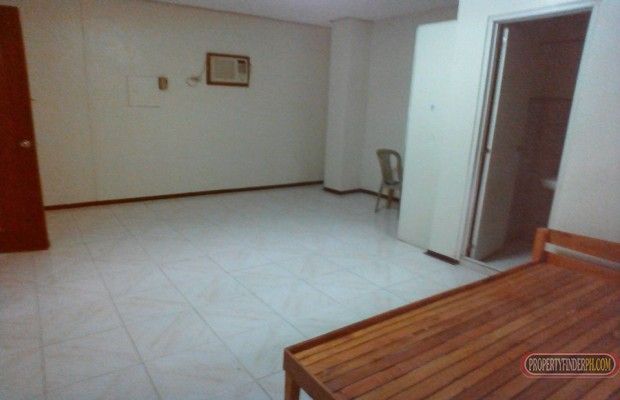 "Zaver Apartmentwith free WIFI, own bathroom, single bed, air conditi"03