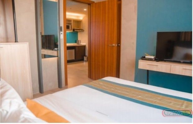 AFFORDABLE FULLY FURNISHED CONDO UNIT FOR RENTNEAR AURORA BLVD. LRT204