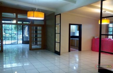 MAKATI BEL-AIR 3-BEDROOM HOUSE02