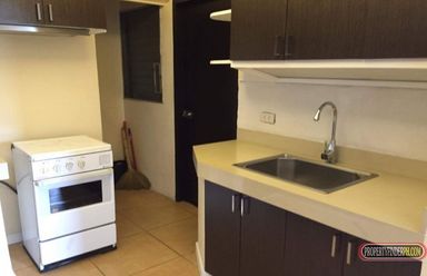 Le Meridien 2 Bedroom Greenhills Condominium for Lease02