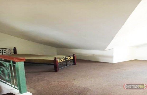 House for Rent near Country Mall04