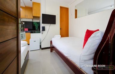 BRAND NEW ECONOMY HOTEL IN MAKATI02