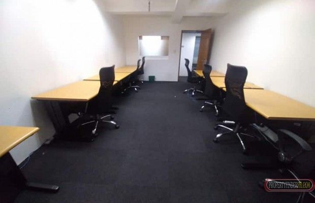 Low-Cost Office Space for Rent in Makati Good for Up to 8 Pax01