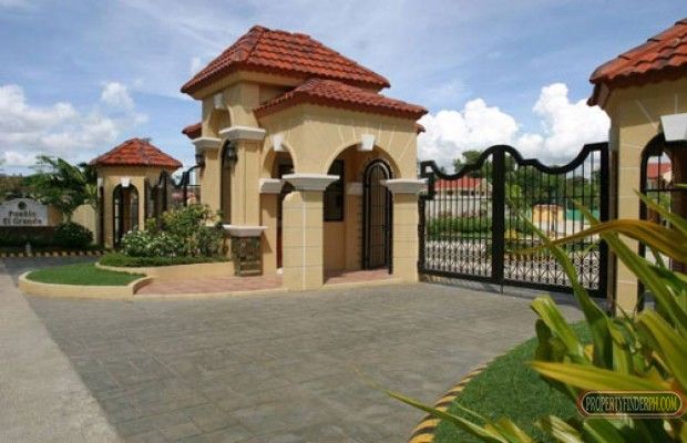 3 Bedroom Townhouse for rent in Pueblo El Grande Tayud Cebu03