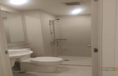Condominium for rent in MANDALUYONG02
