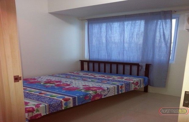 2B with Balcony condo unit03