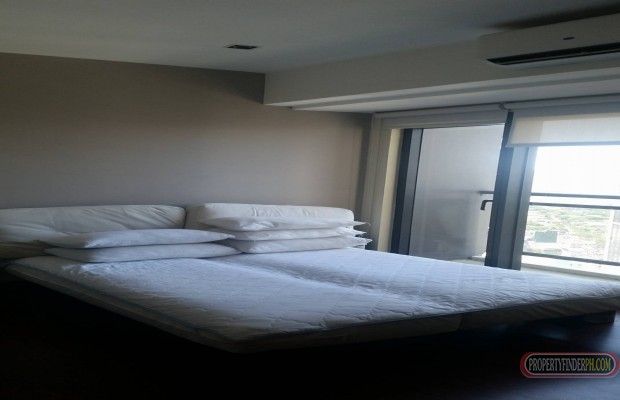 Relaxing Studio at knightsbridge Residences at higher floor for long t04