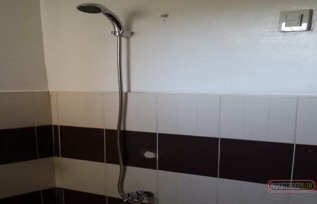 "House and Lot for rent, 2 bedrooms with car park"04