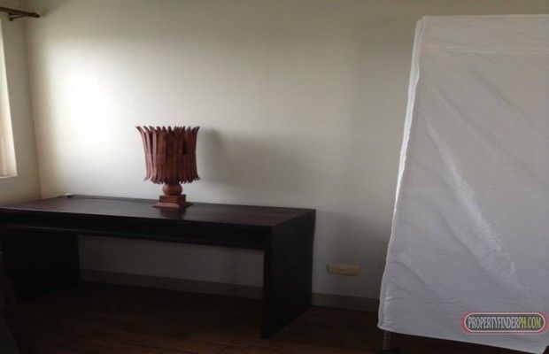 "1 br, 1 stockrm, 1 restrm, rental 22k per month, 45 sq.m"03