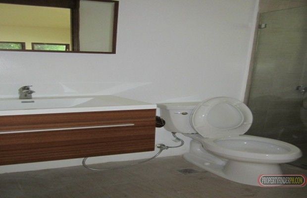 Available house for rent at Dasmarinas Village Makati City04