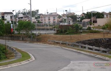 New Affordable House for RENT in a nice neighborhood02