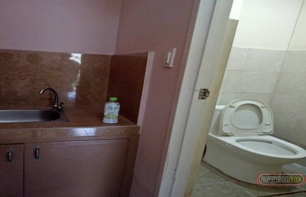 ROOM FOR RENT IN ISABELLE DE VALENZUELA03