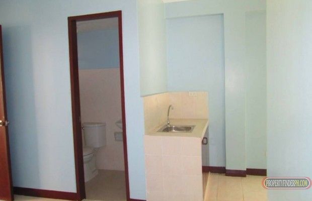 San Nicolas Cebu City Apartment for rent 2BR/1T&amp;B 11-12k03