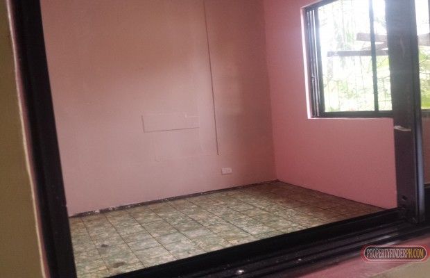 Studio Room For Rent04