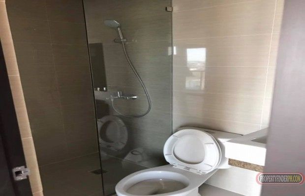 Fully Furnished 1BR unit with balcony for rent at Greenbelt Hamilton03
