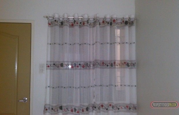 Studio Unit at Sorrento Oasis Bare Airconditioned for Rent 9000 Monthl04